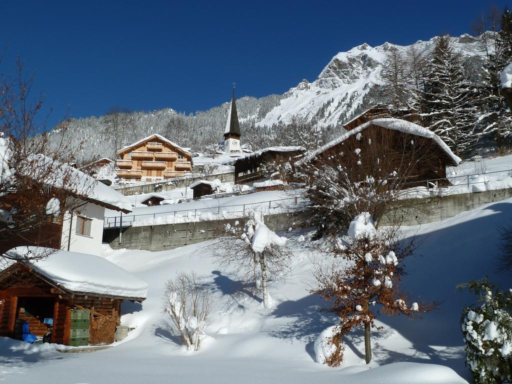 Chalet Gerbera Wengen Room photo
